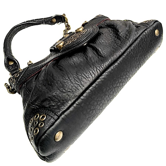 Classic Shoulder Black Bag. - Picture 4 of 4